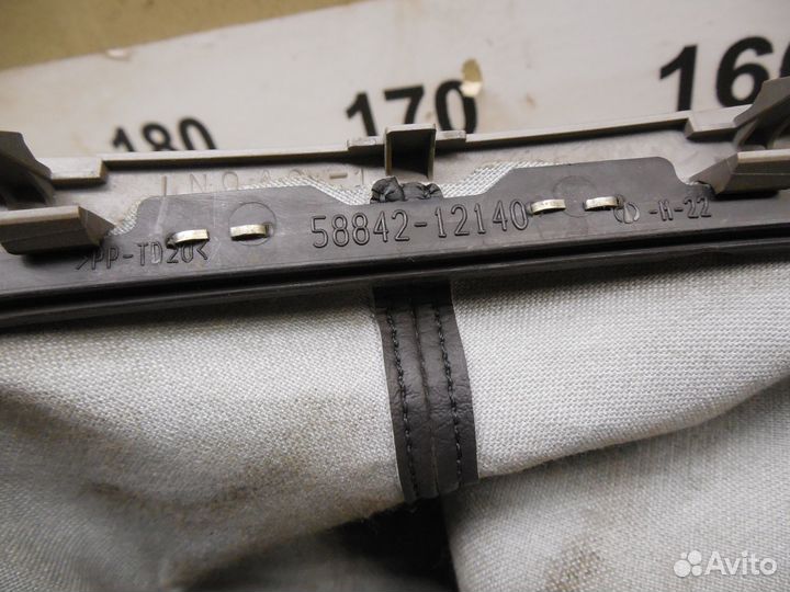 Накладка декоративная Auris (E15) 2006-2012