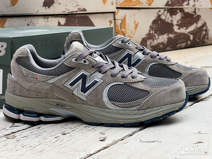 New Balance 2002R Light Grey