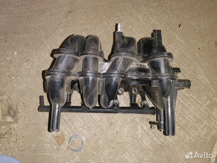 Коллектор впускной Renault Logan LS0G/LS12 2007