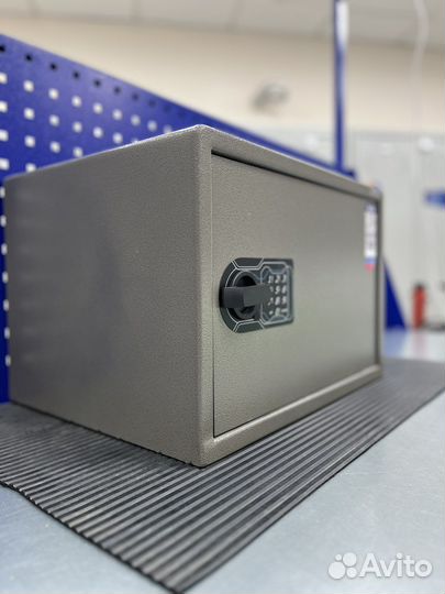 Сейф для документов и денег aiko TM-30 EL