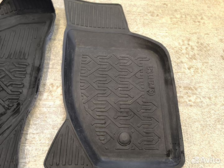 Коврики на LADA гранту