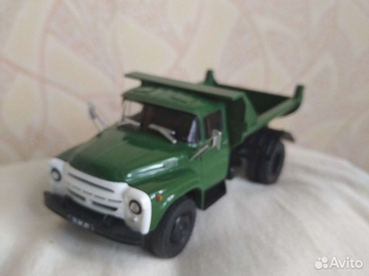 Модель автомобиля ЗИЛ 130