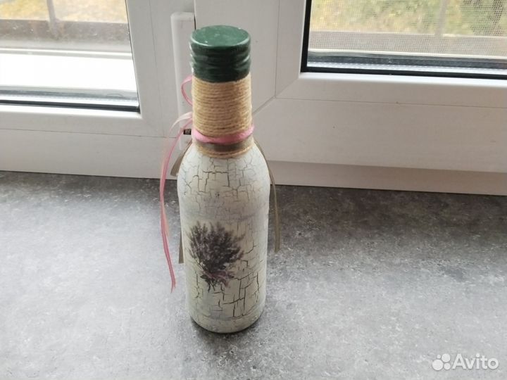 Бутылка стеклянная декорированная (декупаж)