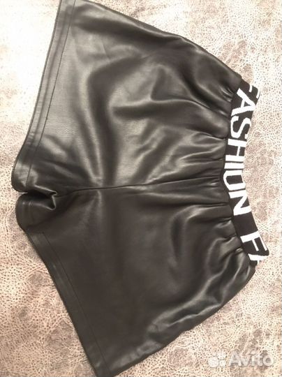 Модные шорты для девочки