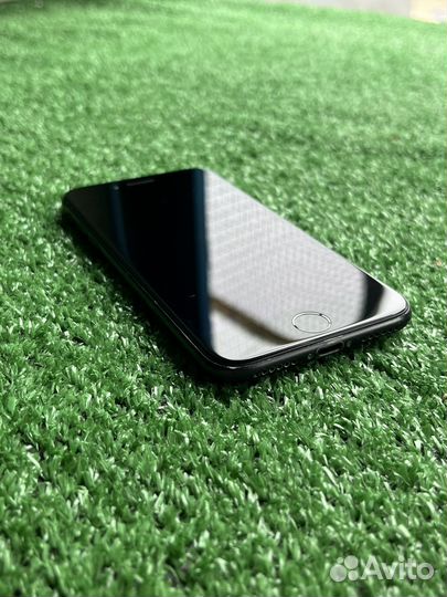 iPhone 7, 32 ГБ