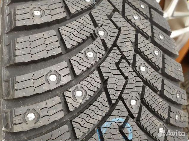 Pirelli Scorpion Ice Zero 2 245/45 R20