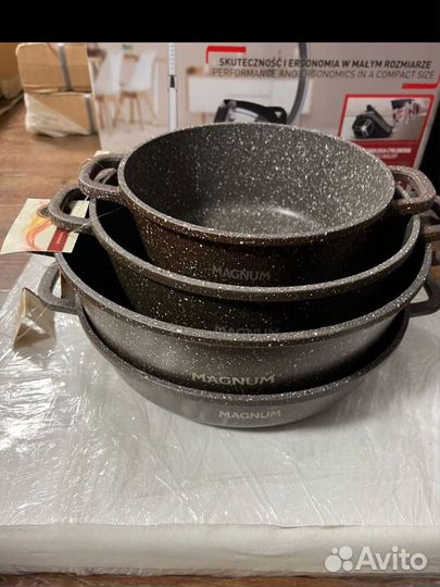 Набор кастрюль новый