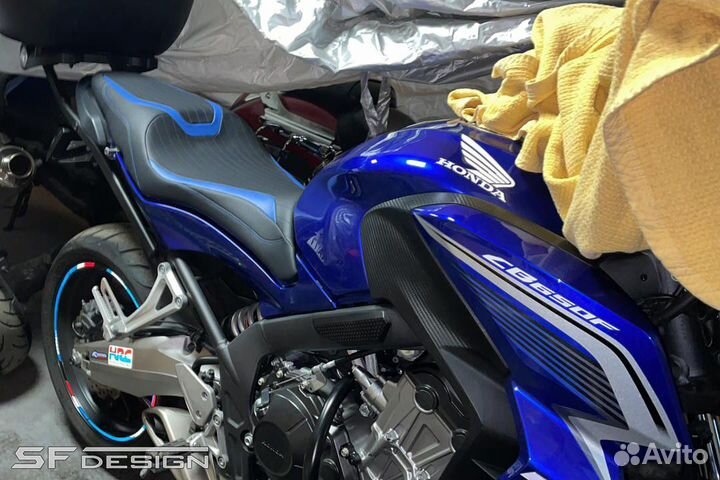 Сидение для Honda CBR650F Blue Wings Black Tail