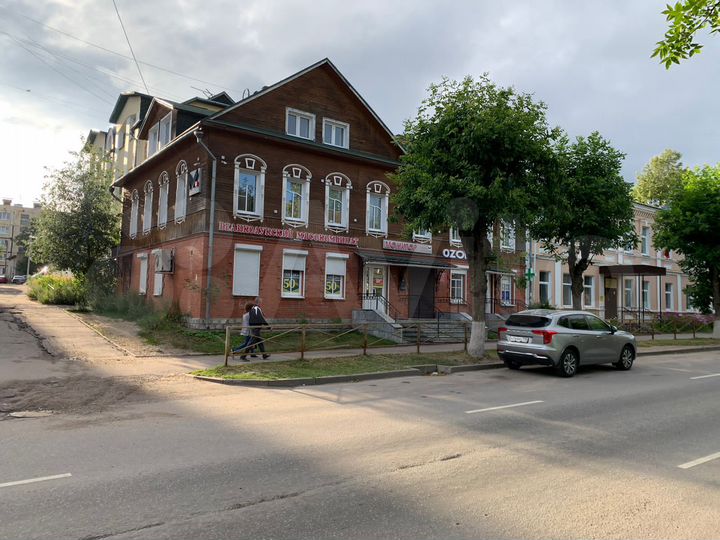 Торговая площадь, 160.9 м²