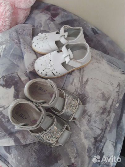 Обувь для девочки. Босоножки