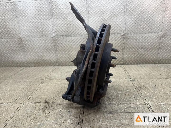 Ступица передняя левая toyota progres