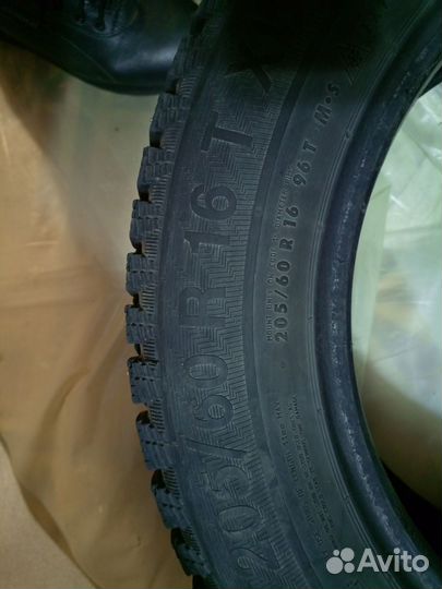 Gislaved Nord Frost 200 205/60 R16 96T