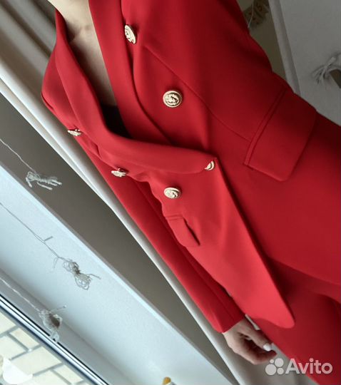 Брючный костюм женский 42 классический красный