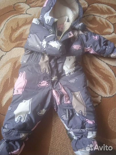 Зимний комбинезон для девочки