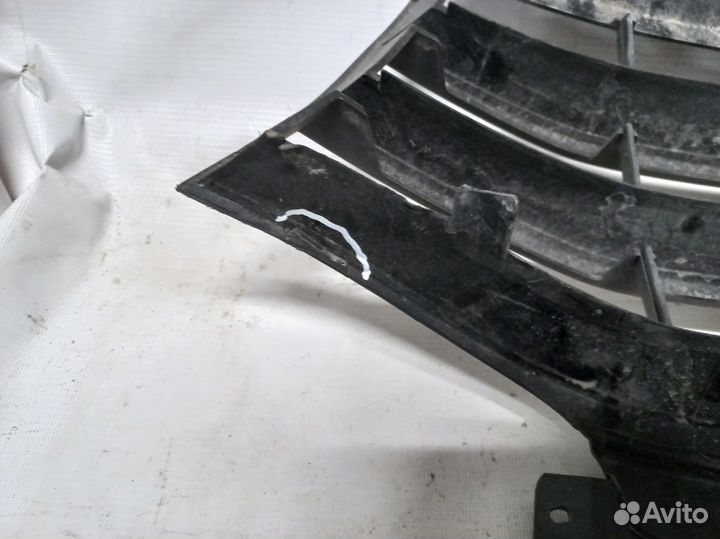 Решетка радиатора Лада Веста