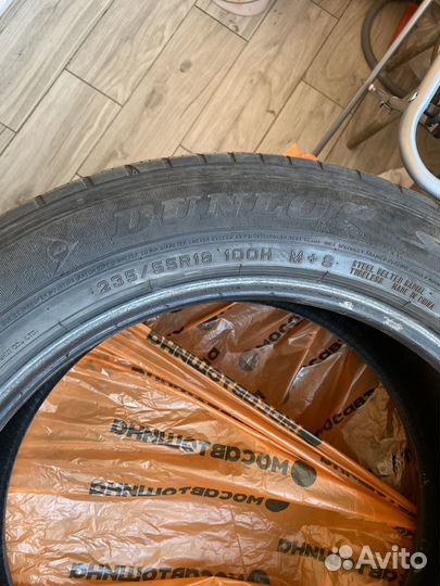 Dunlop Grandtrek ST30 235/55 R18