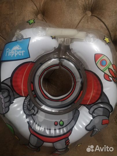 Круг для купания новорожденных