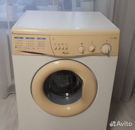 Стиральная машина Whirlpool автомат