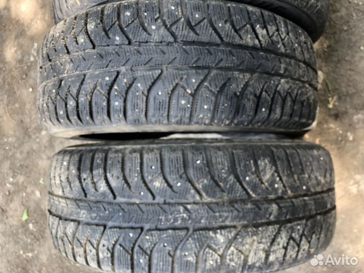 Bridgestone Ice Cruiser 7000 235/55 R19 101