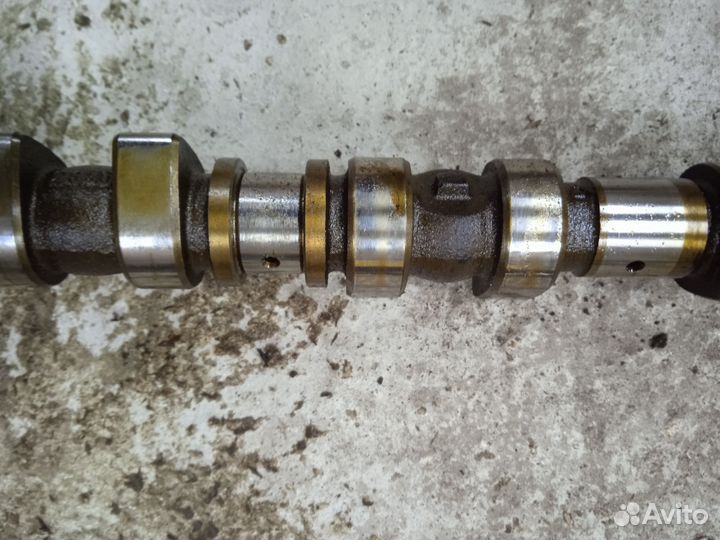 Распредвал впускной для Mercedes Benz M111