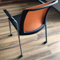 Стул steelcase orange