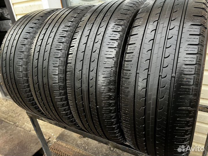 Goodyear EfficientGrip SUV 4x4 235/55 R19 105V