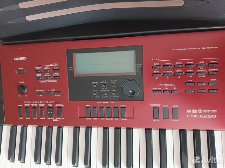 Синтезатор Casio