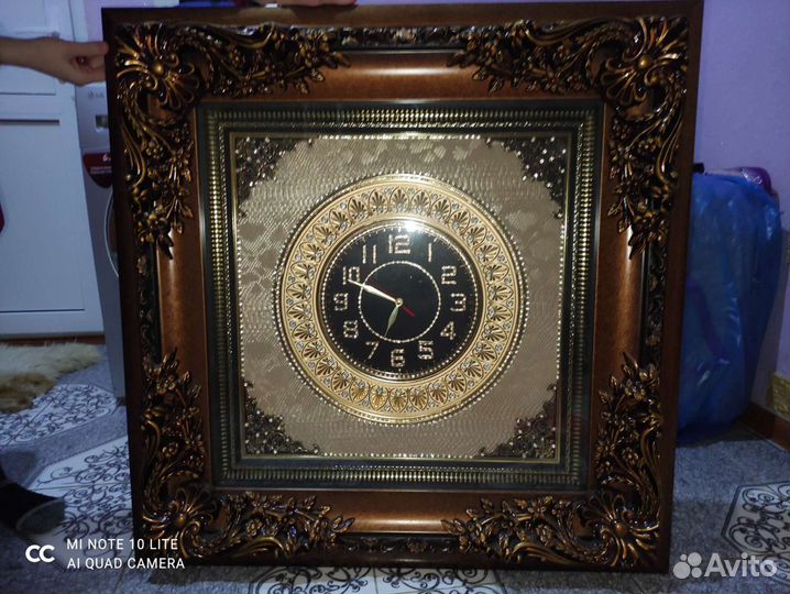 Часы для зала