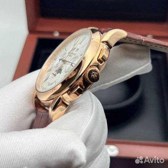 Часы Patek Philippe Perpetual Calendar 3