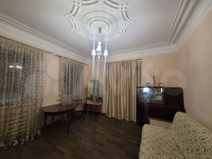 Дом 33,3 м² на участке 1,1 сот.