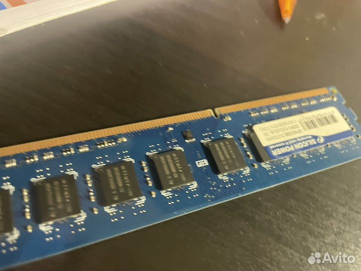 Оперативная память ddr3 2gb 2 штуки