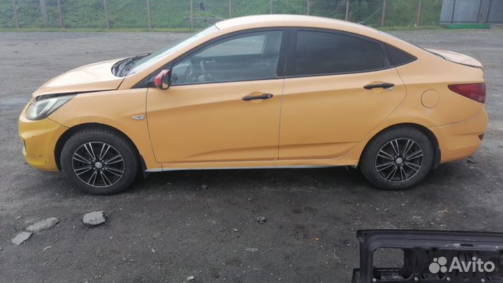 Авто по запчастям Hyundai Solaris 1 Хендай Солярис