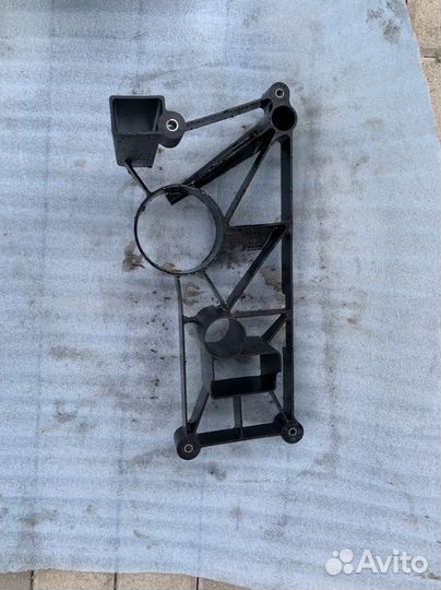 Маслоотражатель Audi A5 3.0 TDI 2008