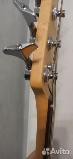 Бас гитара Fender dimension 5 струн