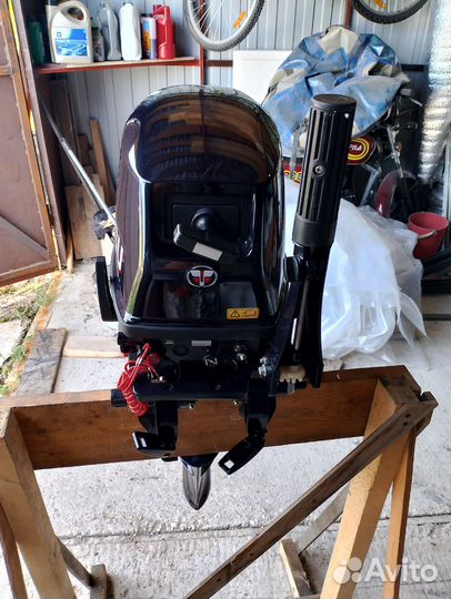 Продам лодочный мотор