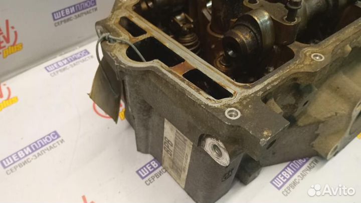 Головка блока цилиндров правая Cadillac SRX