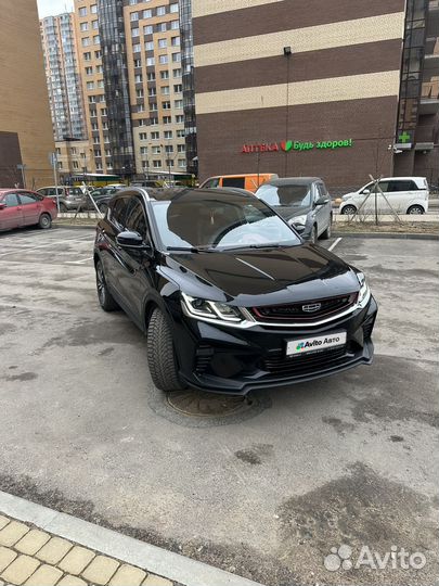 Geely Coolray 1.5 AMT, 2022, 30 000 км