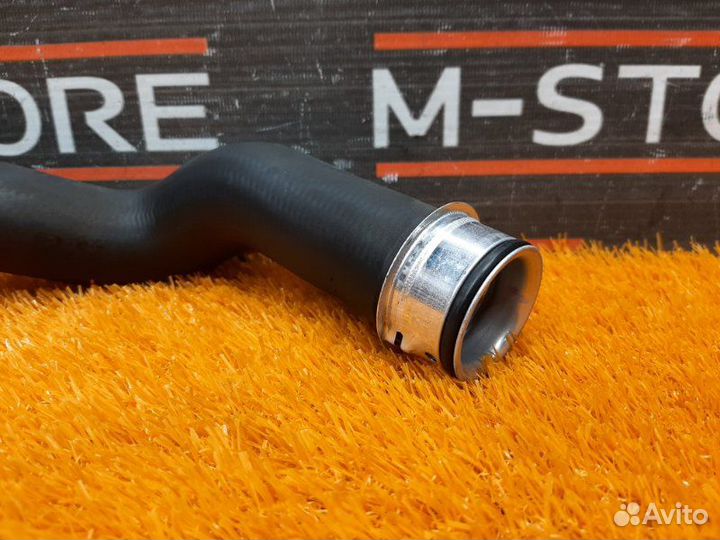 Патрубок радиатора верхний Mercedes-Benz M-Class