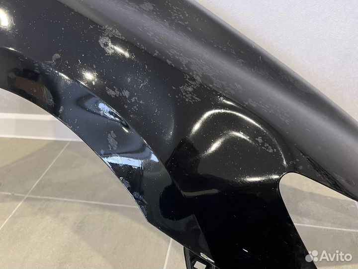 Крыло переднее правое Honda Civic 4d