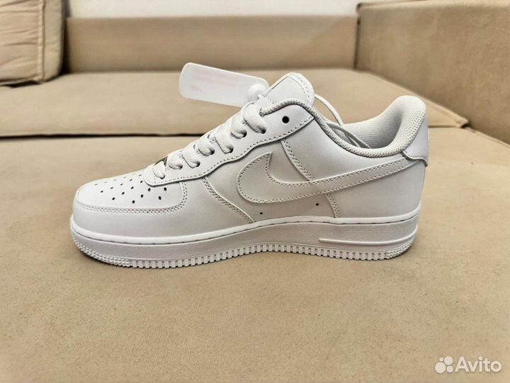 Мужские кроссовки nike air force 1 белые