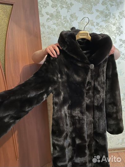 Шуба норковая с капюшоном 50 52 черная