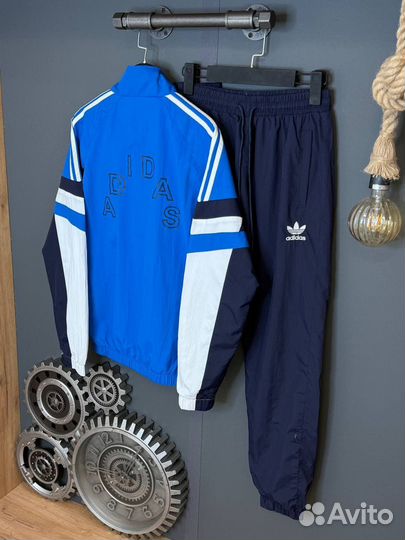 Спортивный костюм мужской