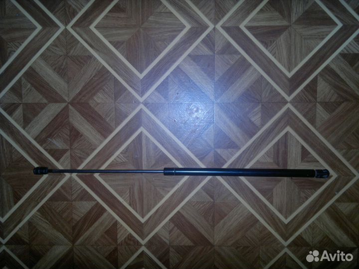 Амортизатор двери багажника mercedes w163