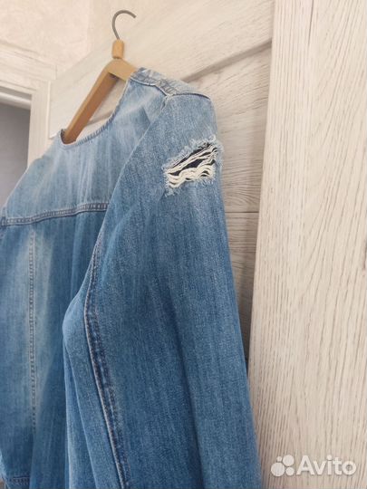 Джинсовая куртка