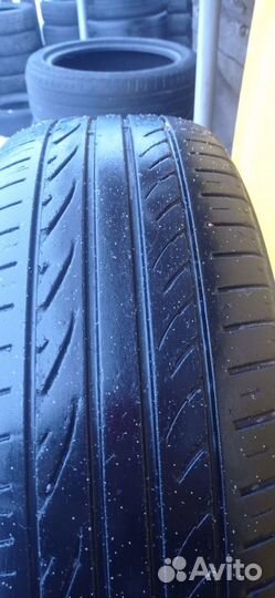 Hankook Ventus ME01 K114 215/60 R16