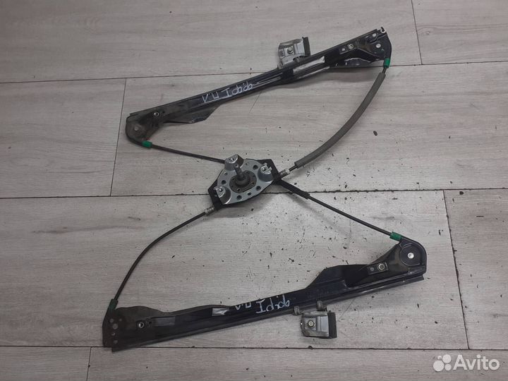 Стеклоподъемник передний левый Ford Focus 1