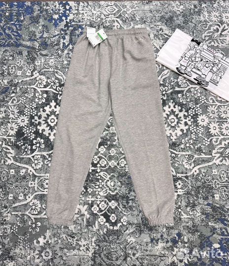 Спортивные штаны nike