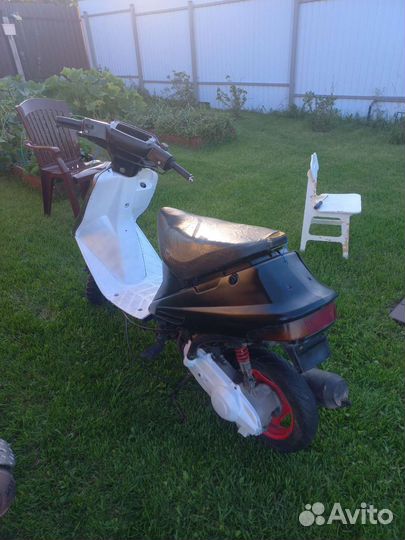 Suzuki address v100