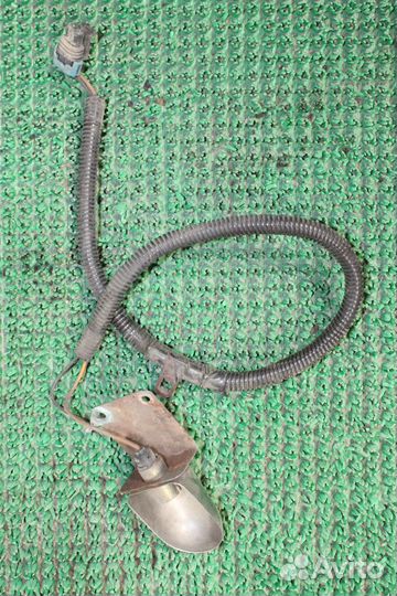 Фонарик подкапотный Chevrolet Suburban GMT400