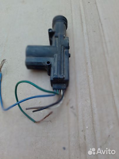 Активатор центрального замка 